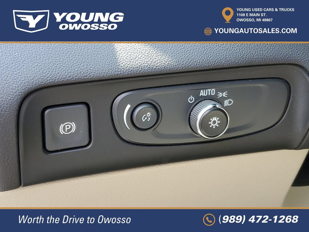 Used 2021 Buick Enclave Essence w/ Trailering Package, 5000 lbs. FWD image 9