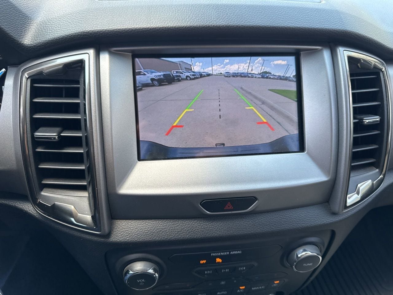 Used 2019 Ford Ranger XLT w/ Equipment Group 302A Luxury AWD/4WD image 12