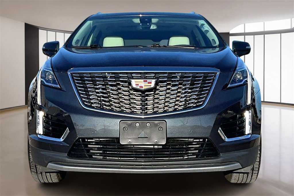 Certified 2023 Cadillac XT5 Premium Luxury image 3