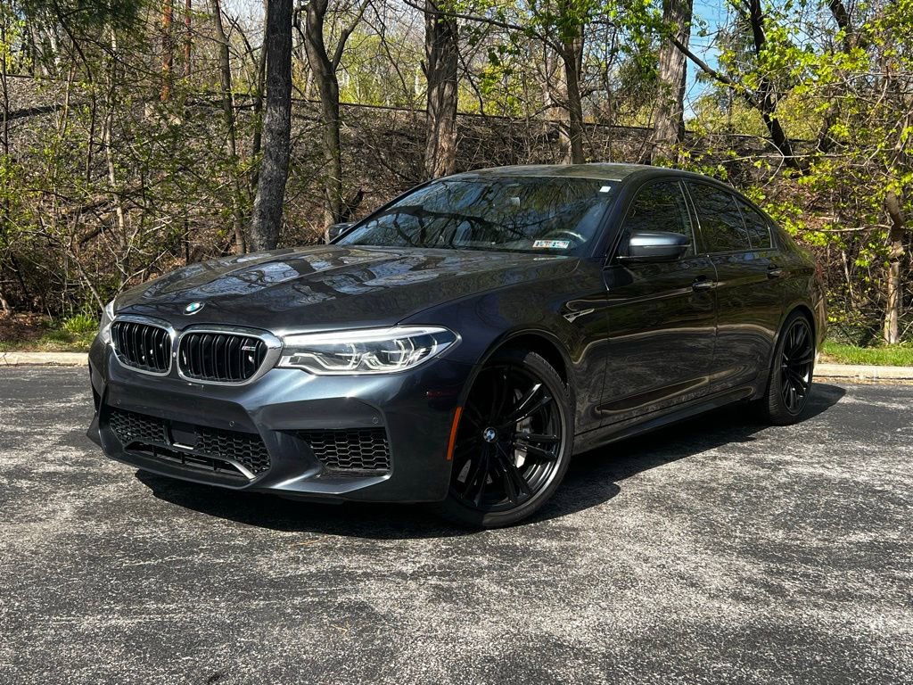 Used 2018 BMW M5 image 3