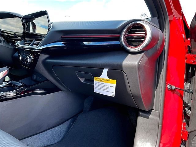 New 2026 Chevrolet Trax RS w/ Sunroof Package image 26