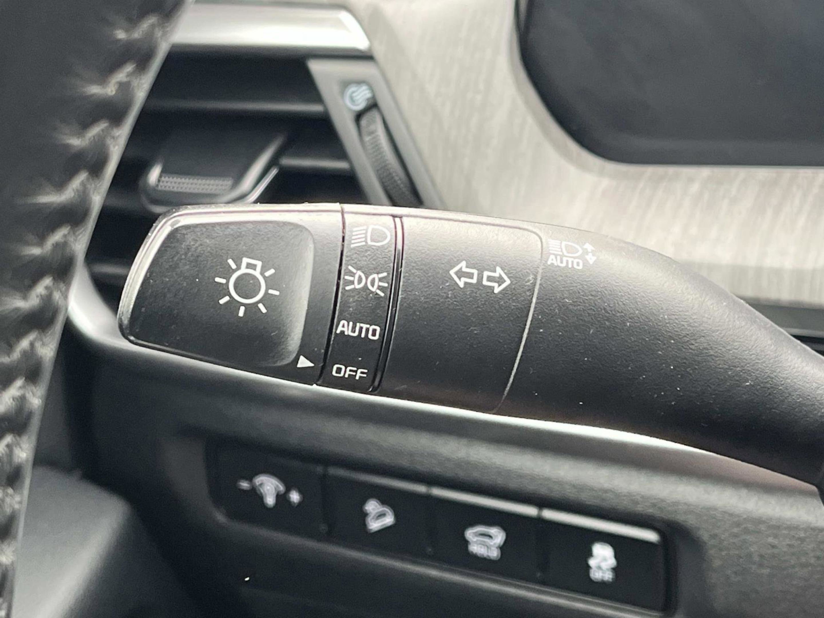 Used 2024 Kia Telluride EX image 45