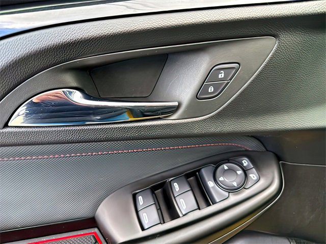 Used 2023 Chevrolet TrailBlazer RS w/ Sun and Liftgate Package image 17