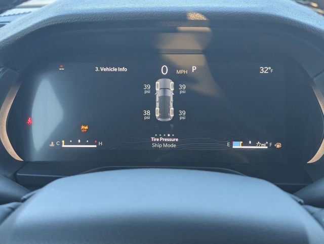 New 2025 Jeep Grand Cherokee Laredo image 13