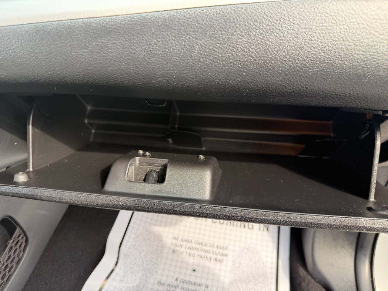 Used 2016 Dodge Journey SE w/ Flexible Seating Group image 42