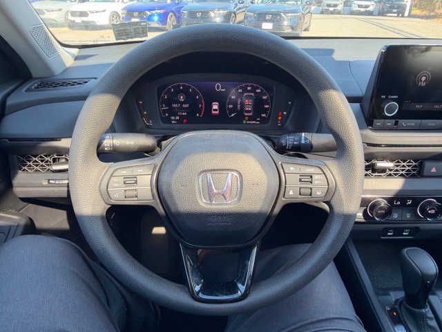 Used 2024 Honda Accord EX image 15