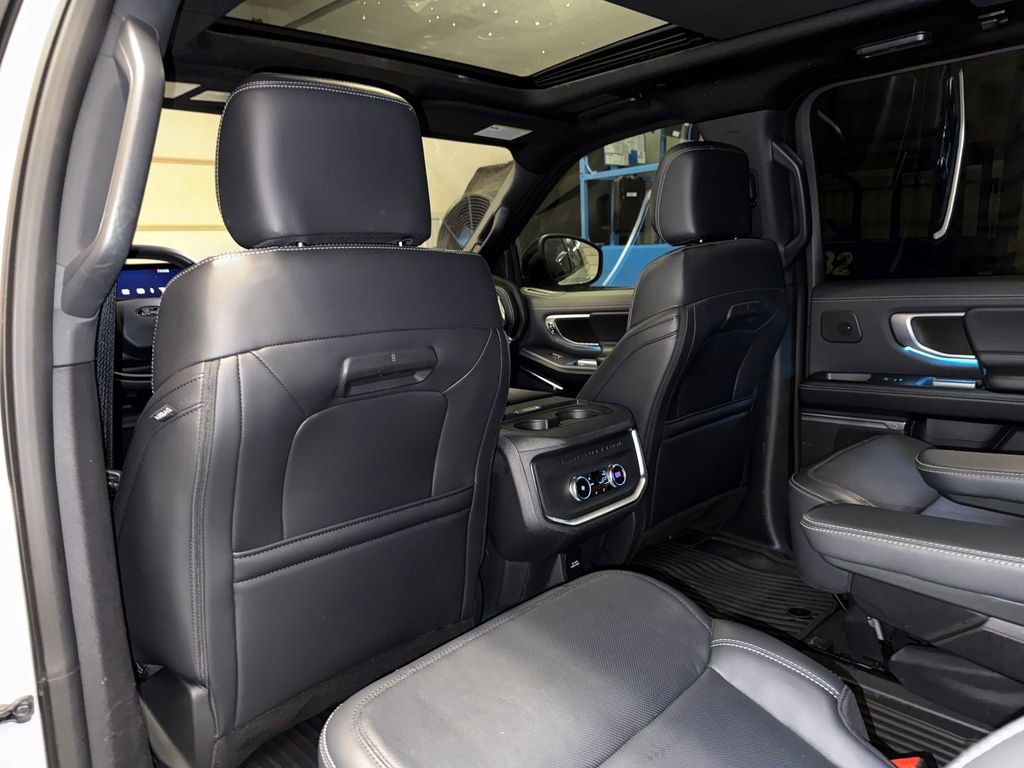 Used 2025 Ford Expedition Max Platinum w/ Stealth Performance Package image 24
