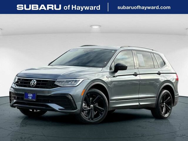 Used 2023 Volkswagen Tiguan SE R-Line FWD image 1
