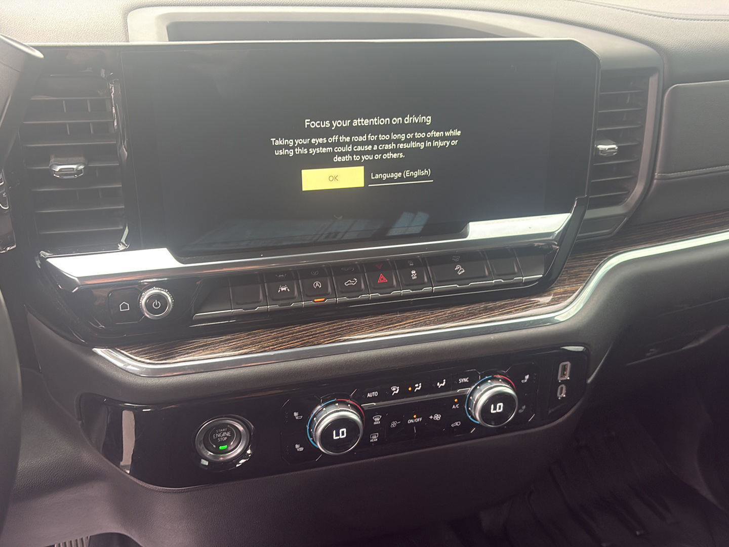 Used 2024 GMC Sierra 1500 Elevation w/ LPO, Elevation Black Package AWD/4WD image 16
