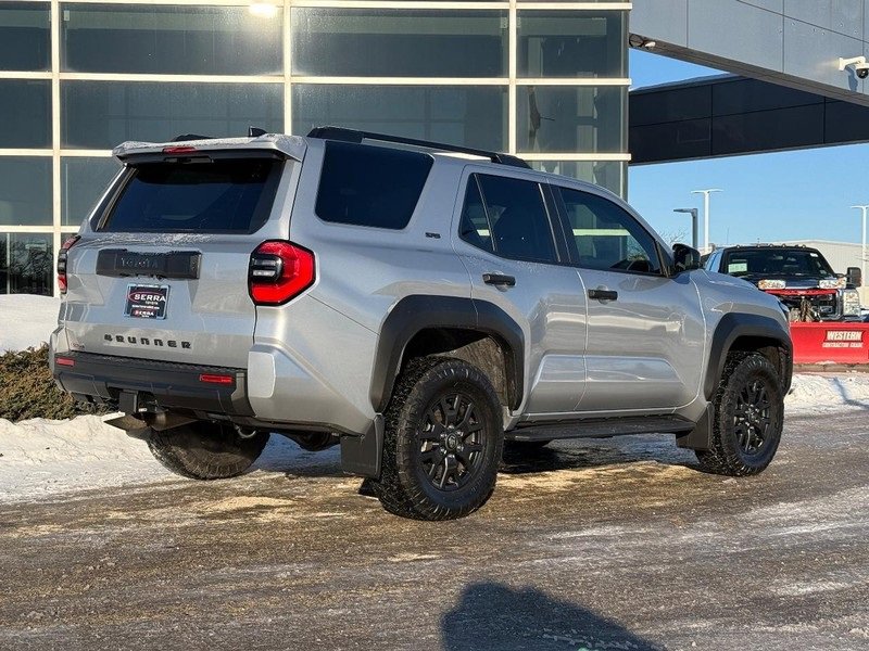 Used 2025 Toyota 4Runner SR5 image 3