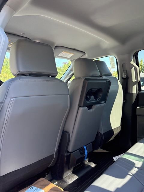 New 2026 Ford F550 4x4 Crew Cab image 35