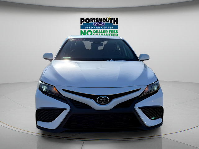 Used 2023 Toyota Camry SE FWD image 9
