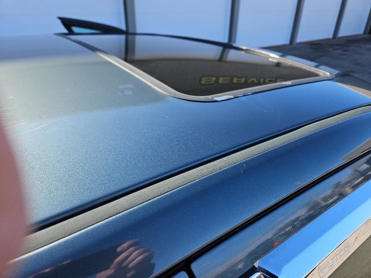 Used 2005 Chrysler 300 w/ Protection Group image 12