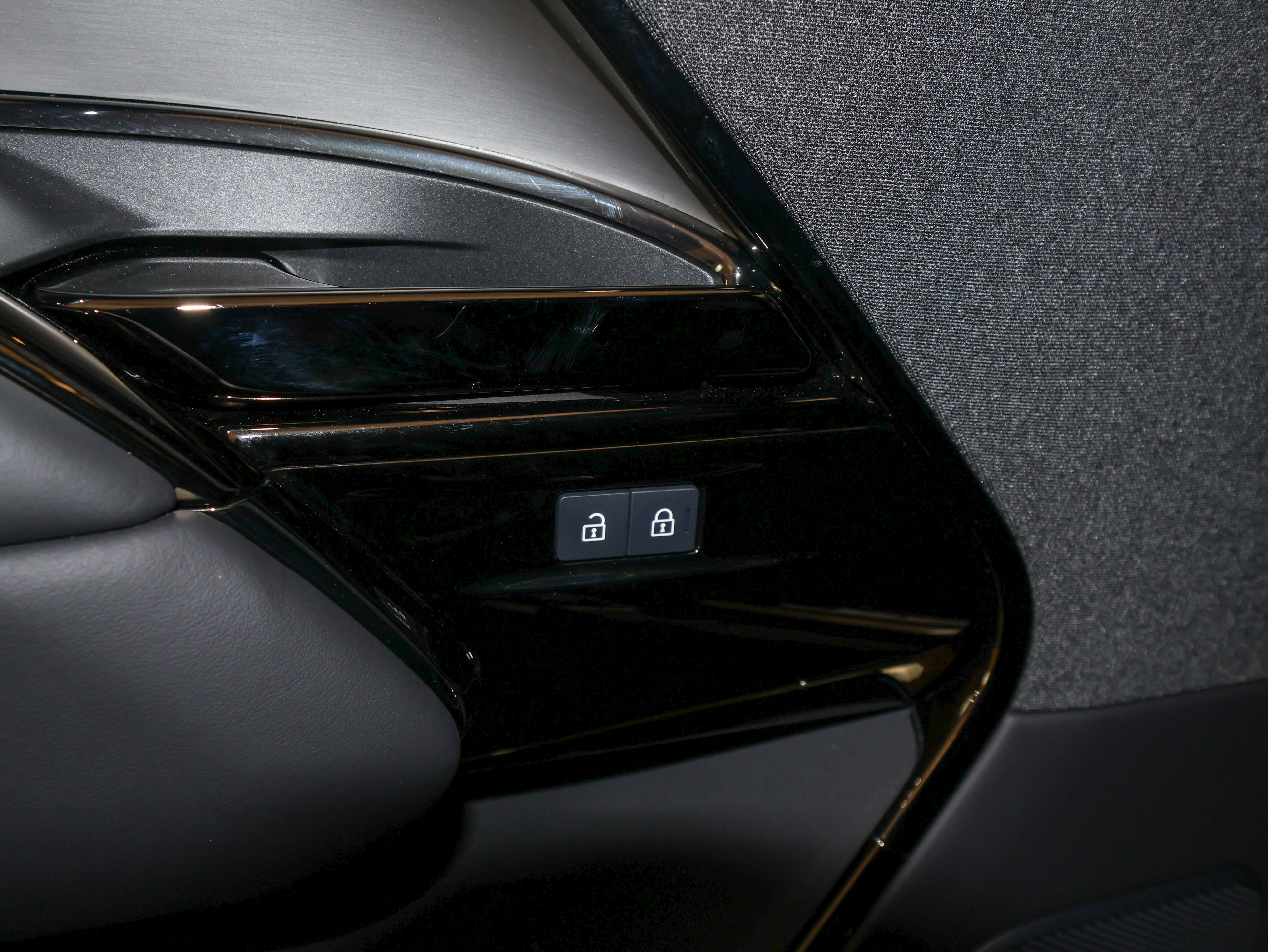 Used 2025 Land Rover Range Rover Sport Dynamic SE image 22