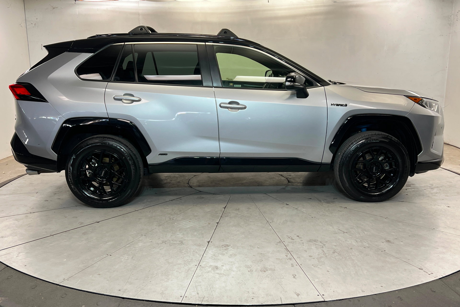 Used 2021 Toyota RAV4 XSE AWD/4WD image 7