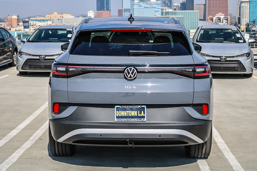 New 2025 Volkswagen ID.4 Pro S Plus AWD/4WD image 8
