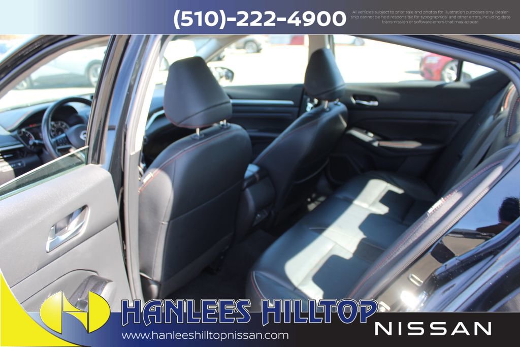Used 2023 Nissan Altima 2.5 SR w/ SR Premium Package image 16