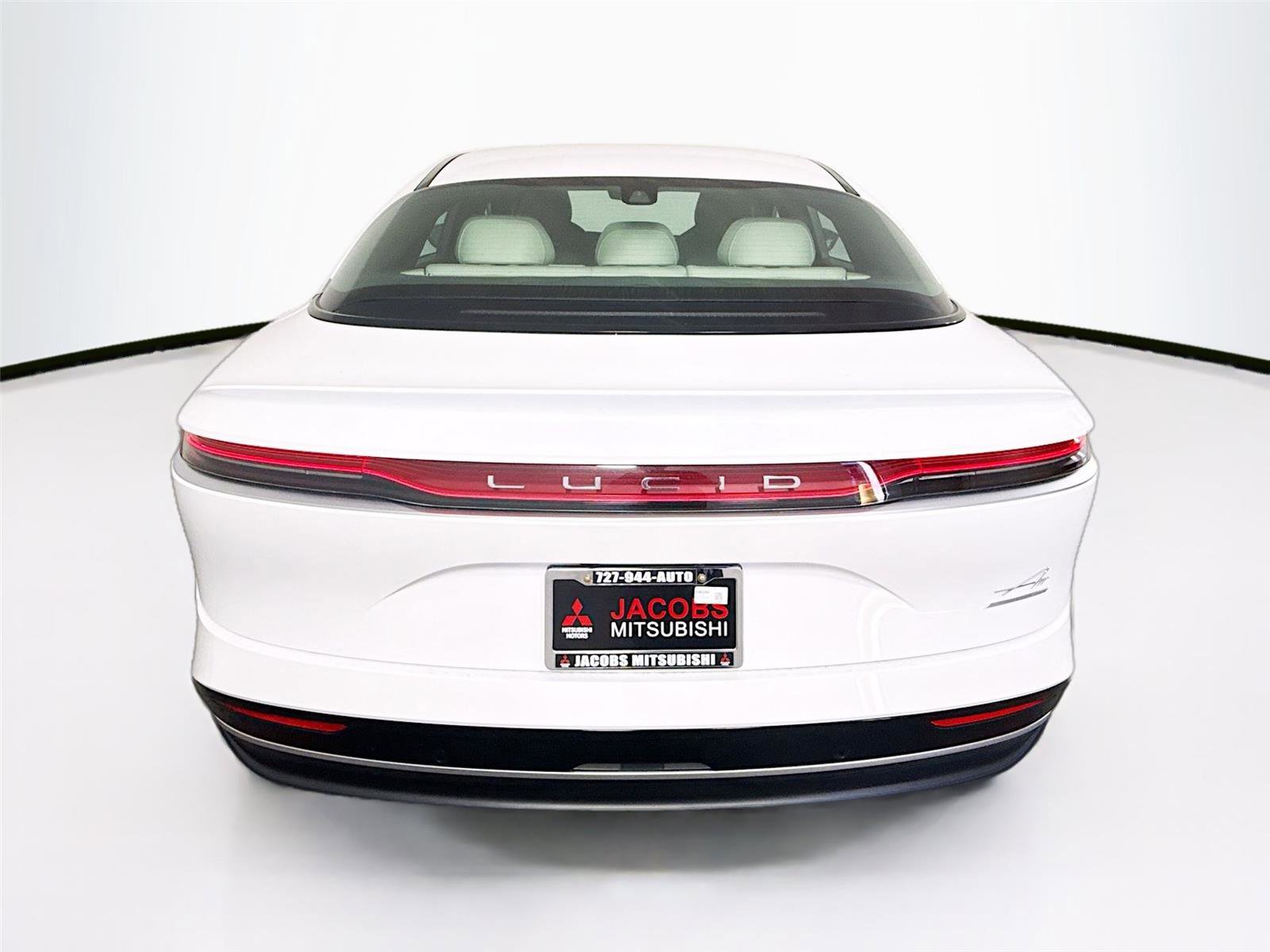 Used 2023 Lucid Air Touring image 11