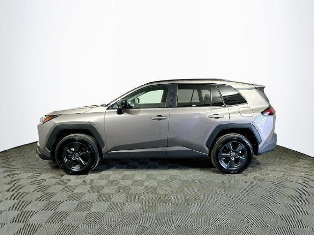 Used 2026 Toyota RAV4 LE FWD image 5
