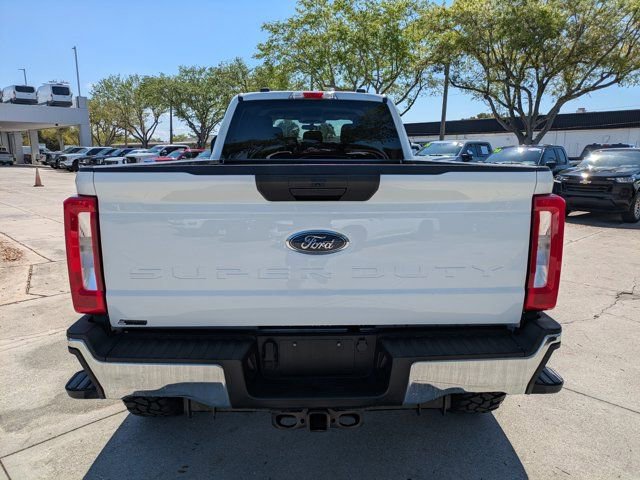 Used 2025 Ford F250 XLT image 5