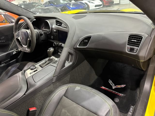 Used 2018 Chevrolet Corvette Grand Sport RWD image 9