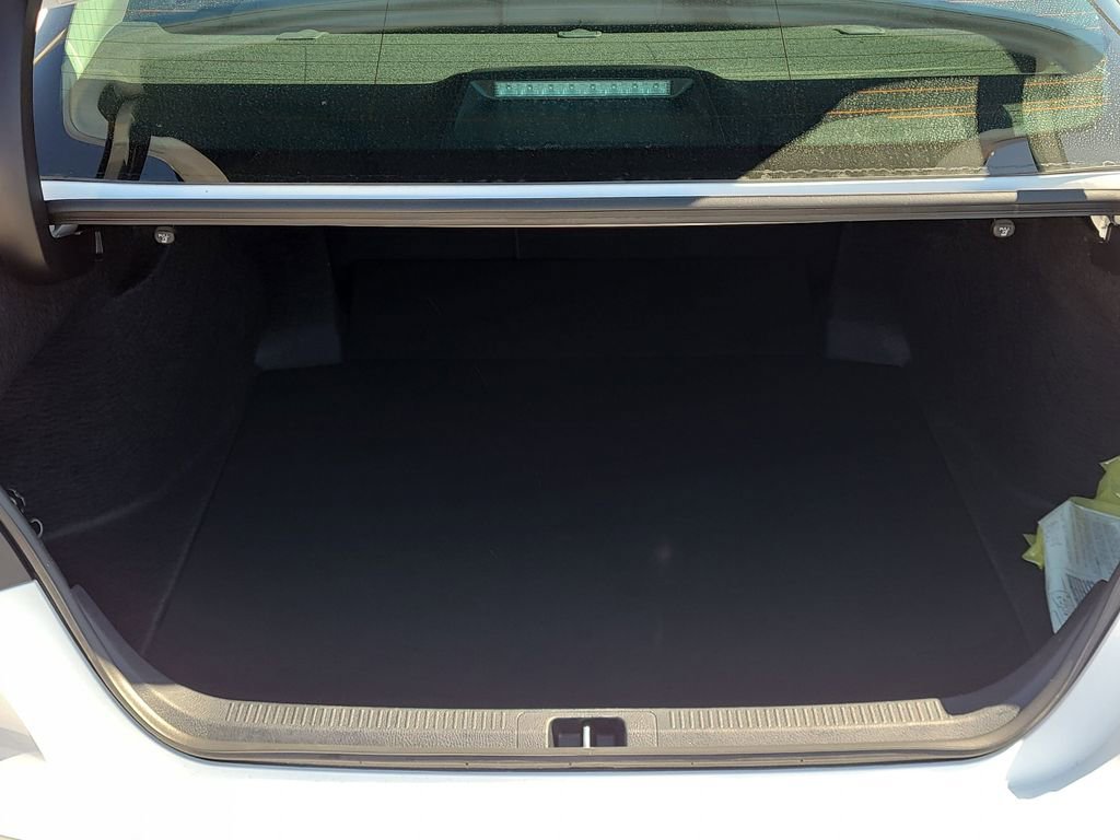 Used 2023 Toyota Camry LE image 15