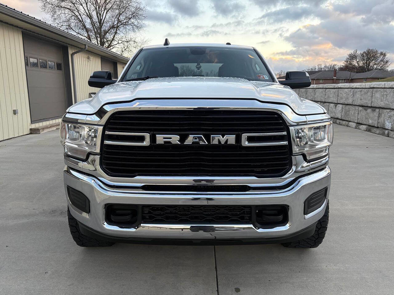 Used 2019 RAM 3500 Big Horn image 2