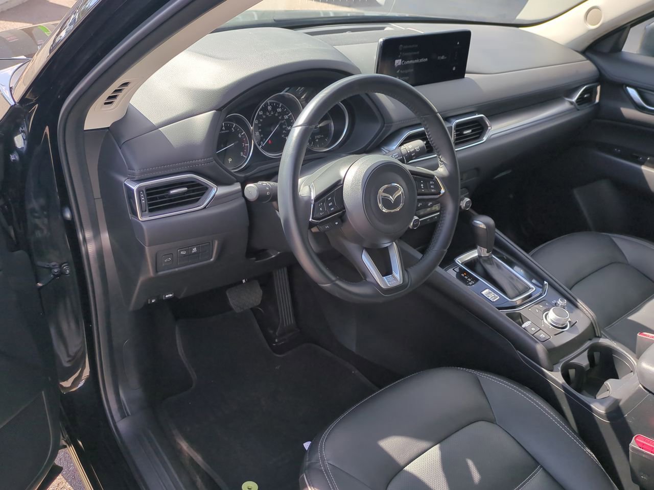 Used 2025 MAZDA CX-5 AWD 2.5 S w/ Preferred Package image 10