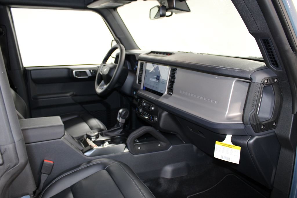 New 2025 Ford Bronco Outer Banks w/ Sasquatch Package image 29
