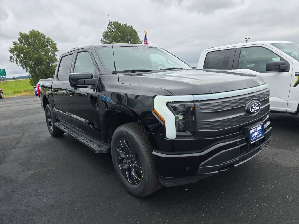 New 2025 Ford F150 Lightning Lariat image 3
