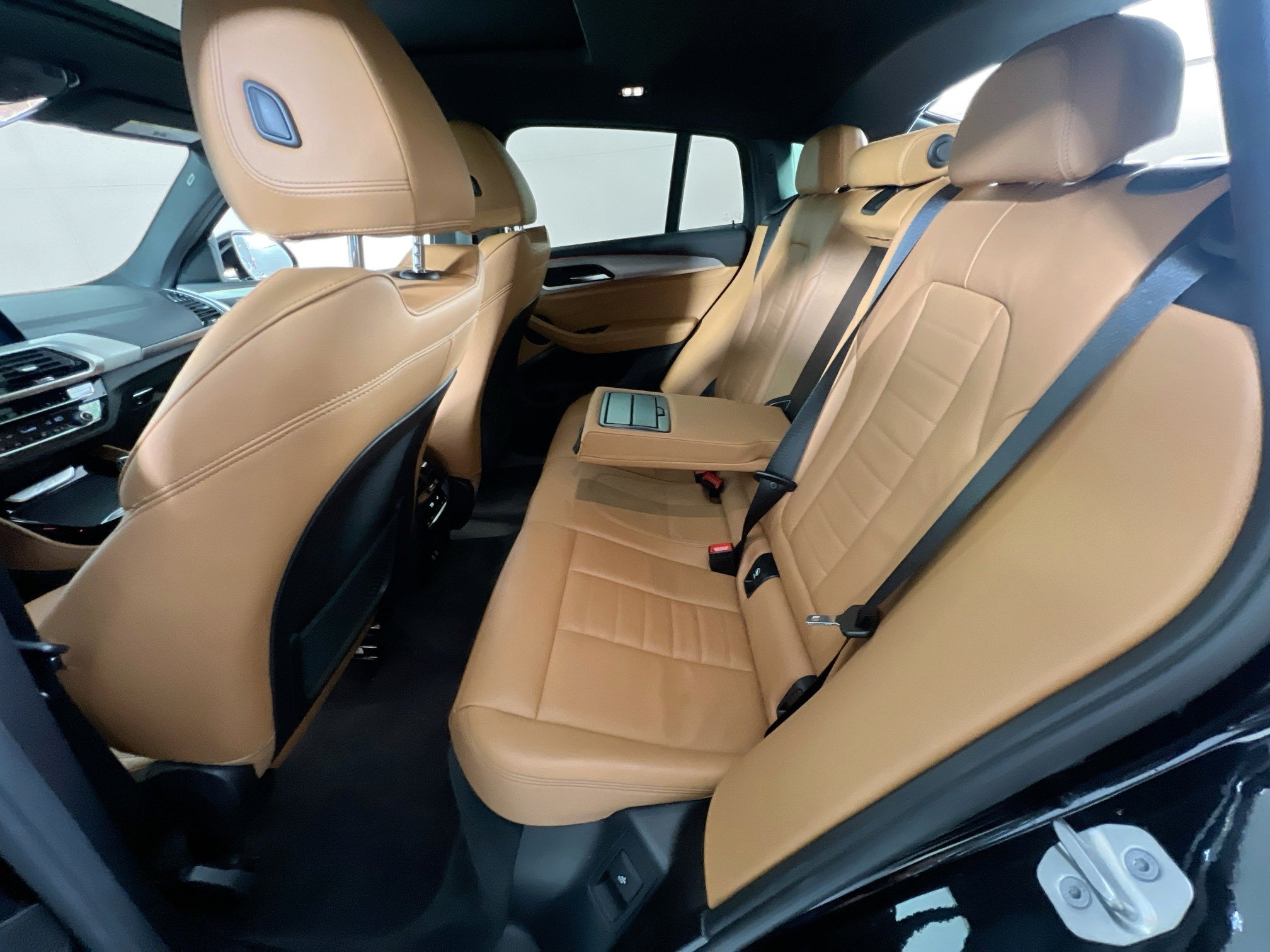 Used 2021 BMW X4 xDrive30i w/ Premium Package AWD/4WD image 25