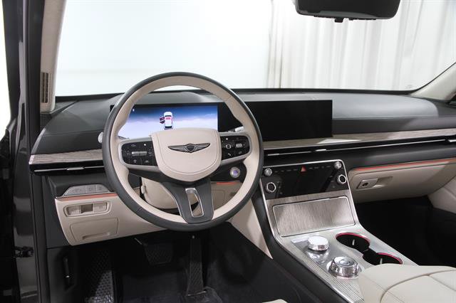 Certified 2025 Genesis GV80 3.5T Prestige AWD/4WD image 6