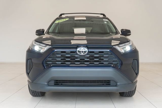 Used 2022 Toyota RAV4 XLE w/ Convenience Package FWD image 6