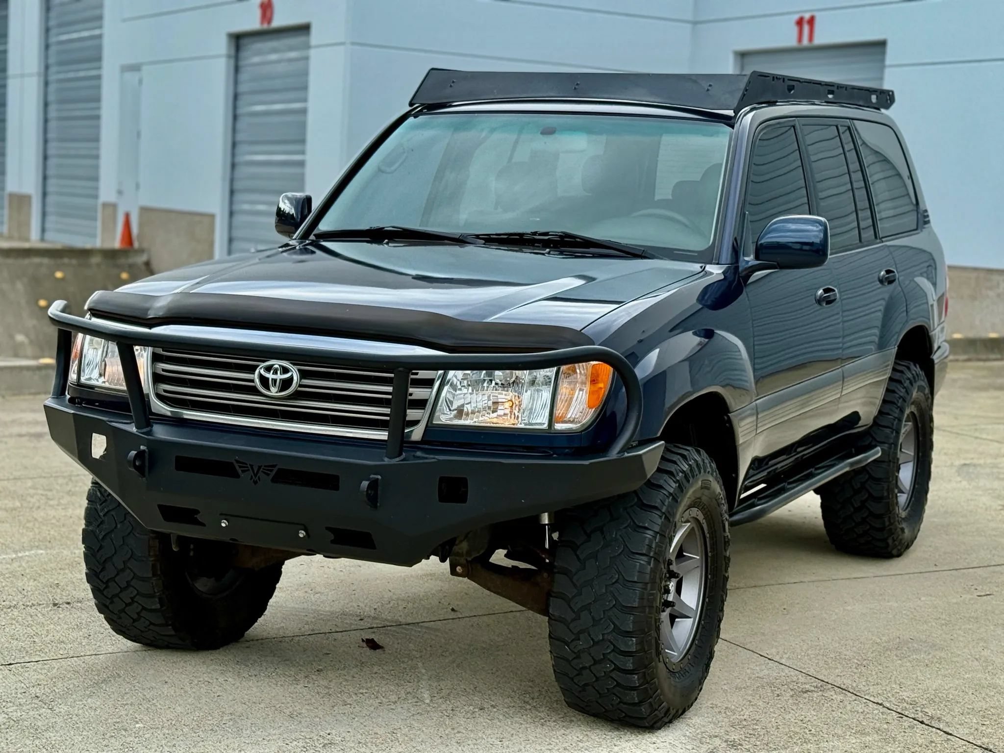 Used 2005 Toyota Land Cruiser w/ Convenience Pkg AWD/4WD image 18