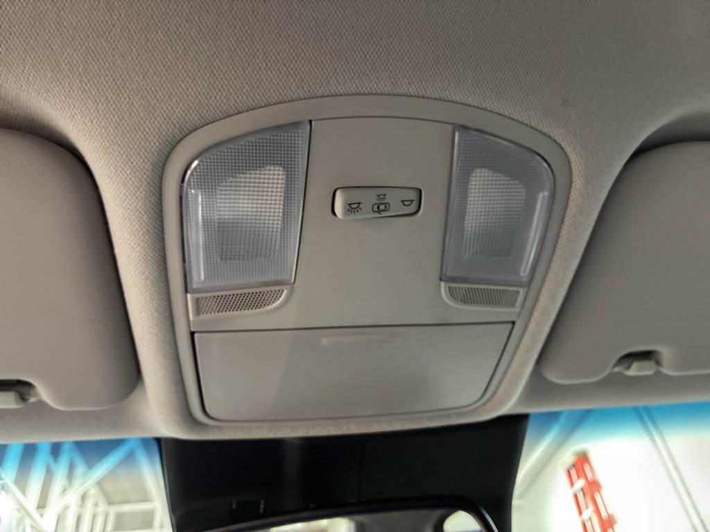 Used 2023 Hyundai Kona SEL AWD/4WD image 16
