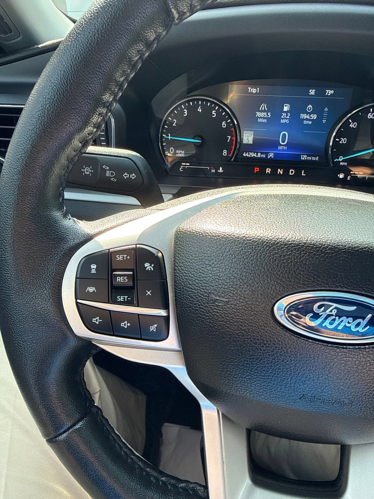 Certified 2023 Ford Explorer XLT w/ Equipment Group 202A AWD/4WD image 9