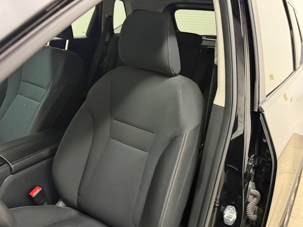 Used 2024 Nissan Rogue S AWD/4WD image 40