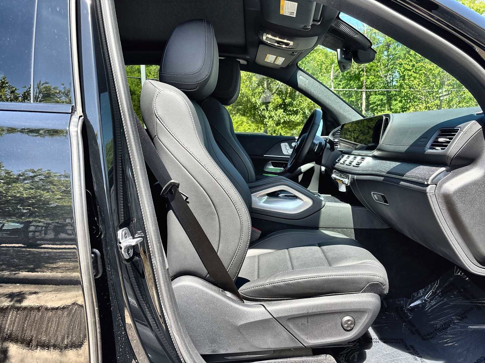 Certified 2026 Mercedes-Benz GLE 450 4MATIC image 9