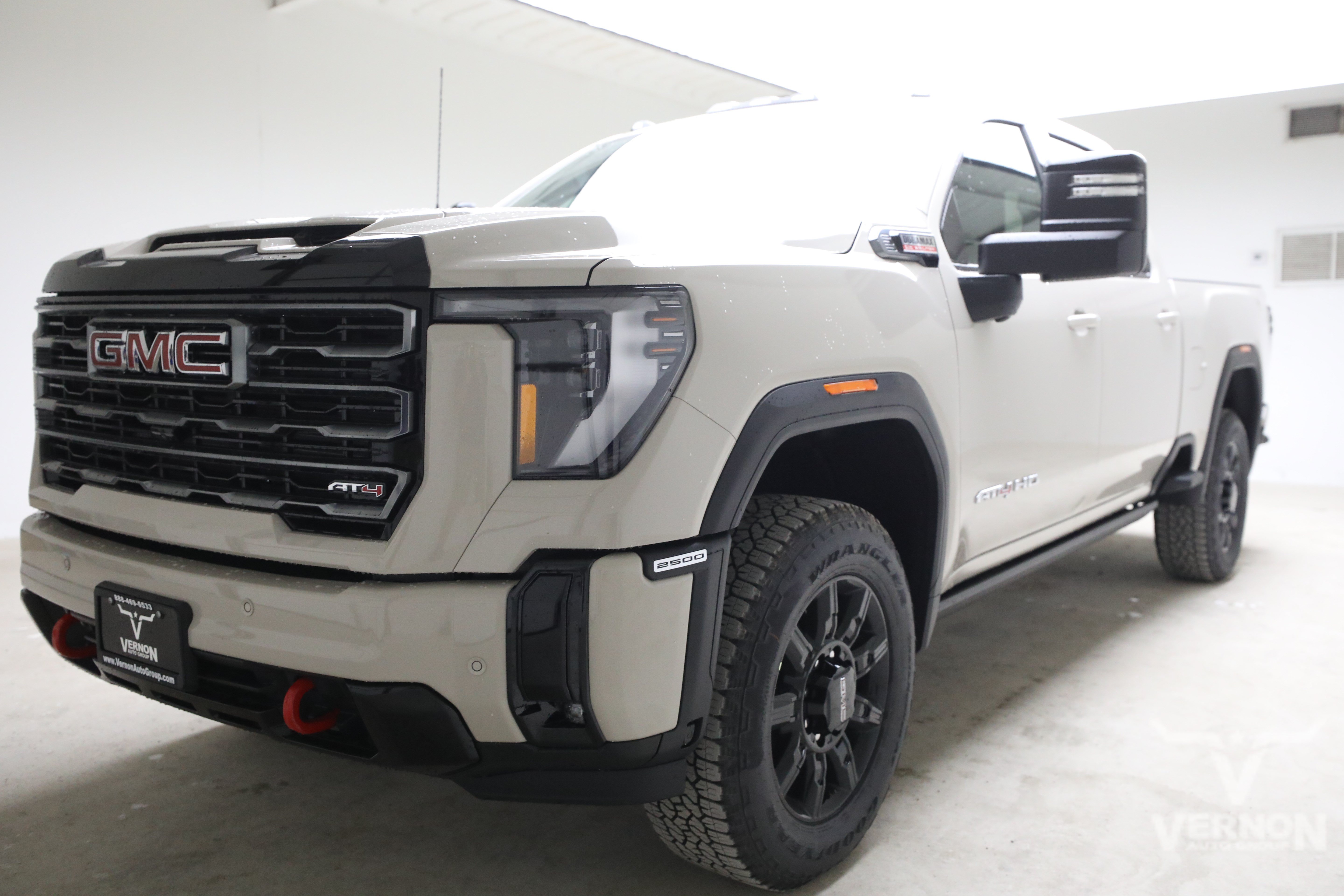 New 2026 GMC Sierra 2500 AT4 w/ AT4 Premium Plus Package