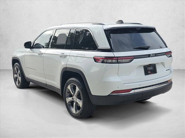 Used 2023 Jeep Grand Cherokee Limited w/ Luxury Tech Group II image 7