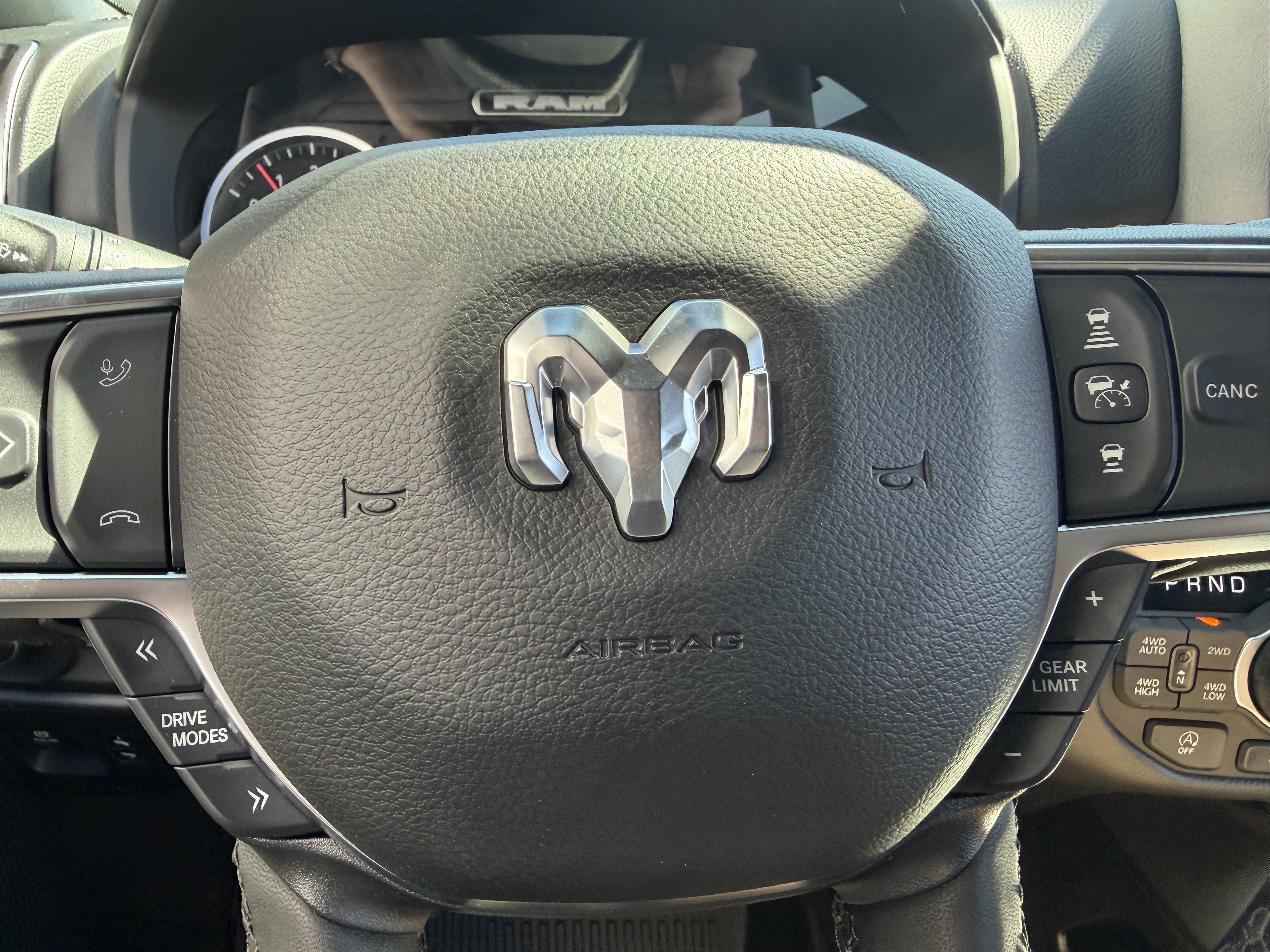 New 2026 RAM 1500 Big Horn AWD/4WD image 34