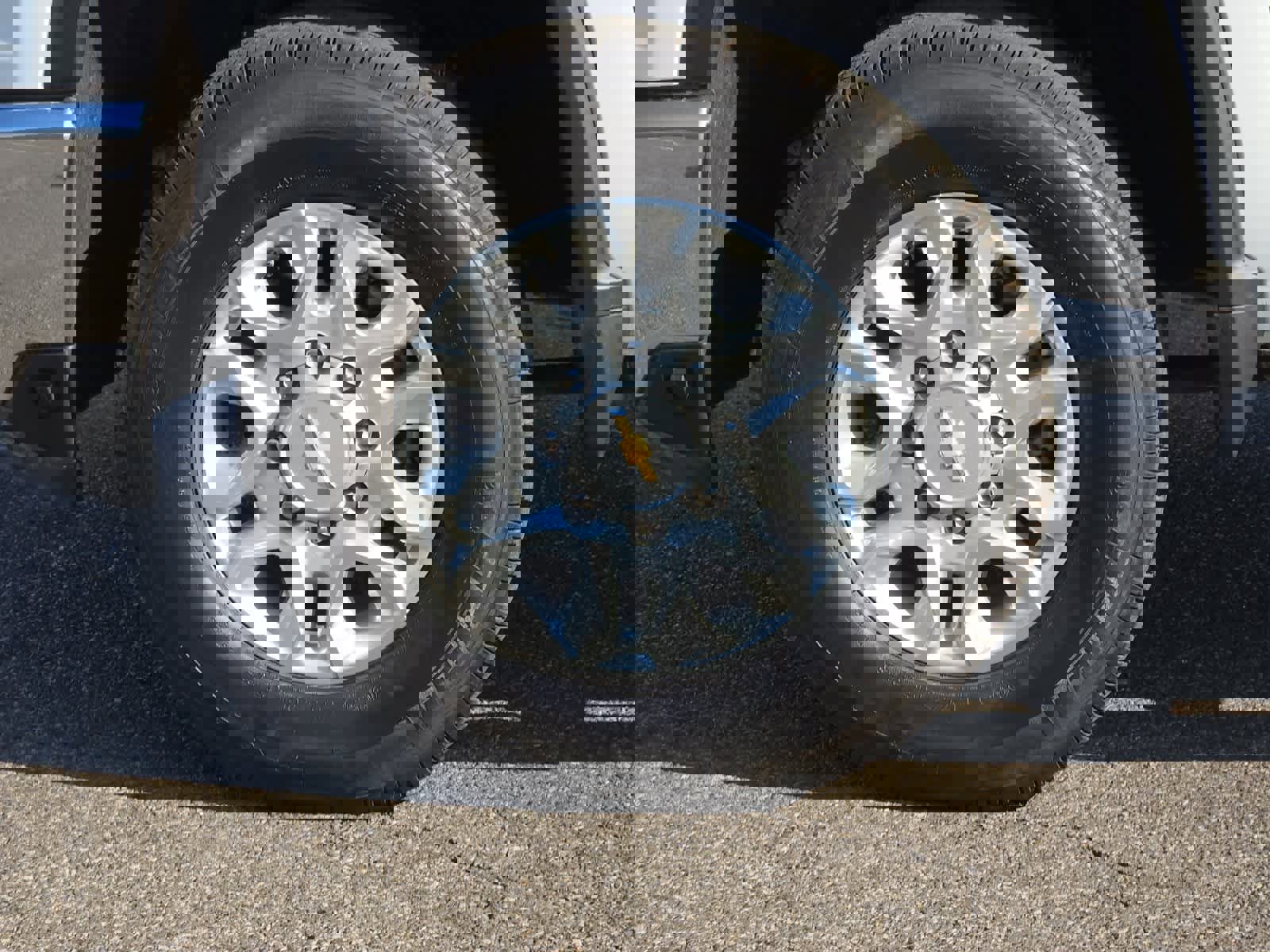 Used 2024 Chevrolet Silverado 2500 LT image 25