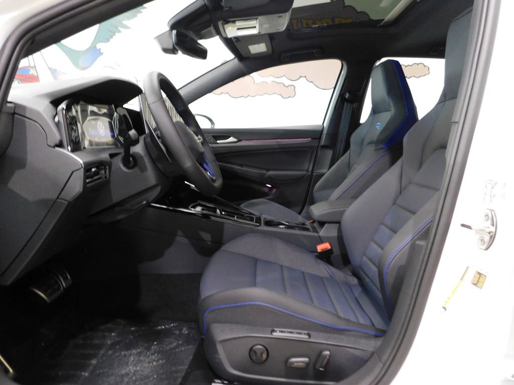 Used 2026 Volkswagen Golf AWD/4WD image 30