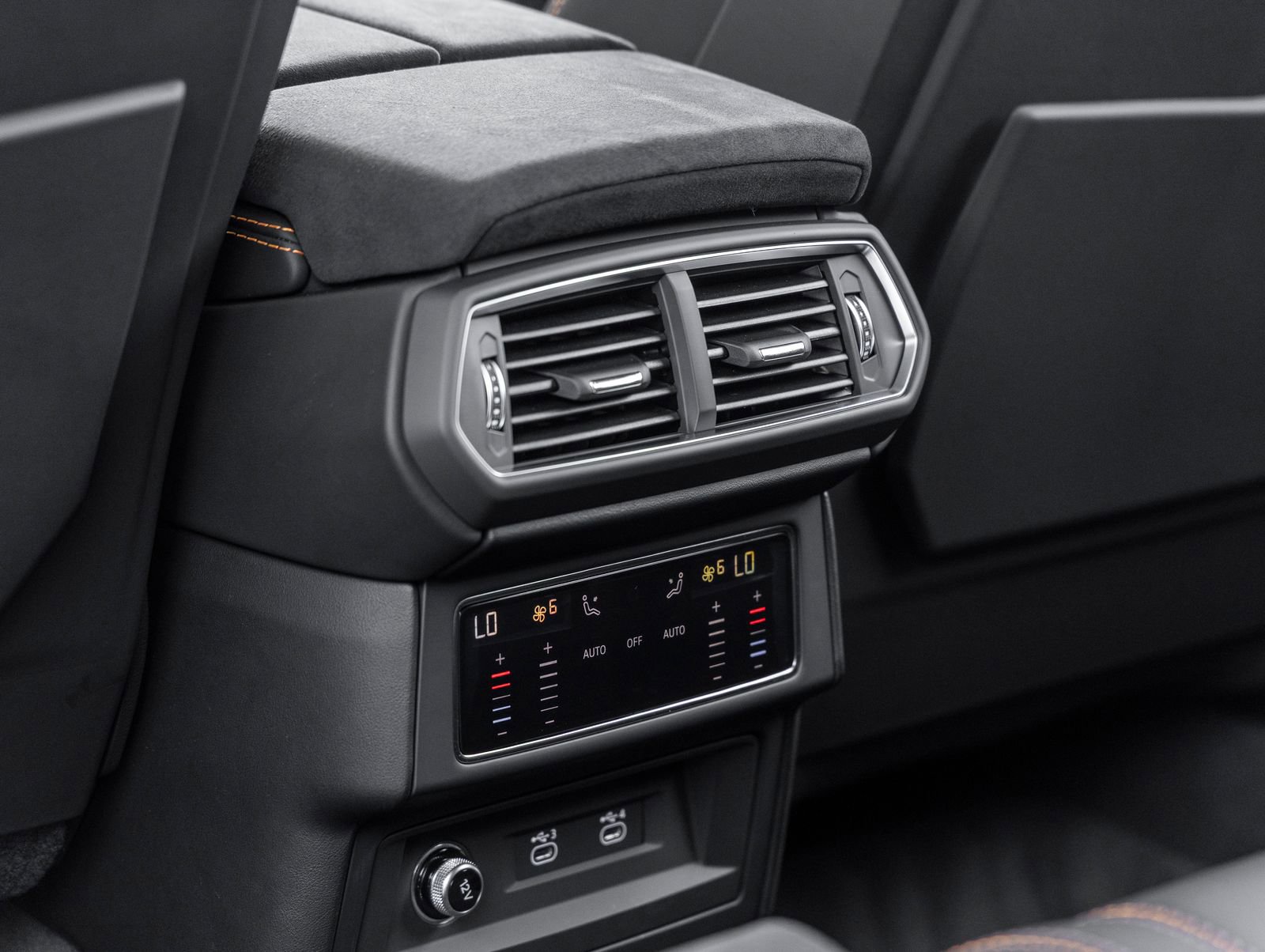 Used 2024 Lamborghini Urus S image 42