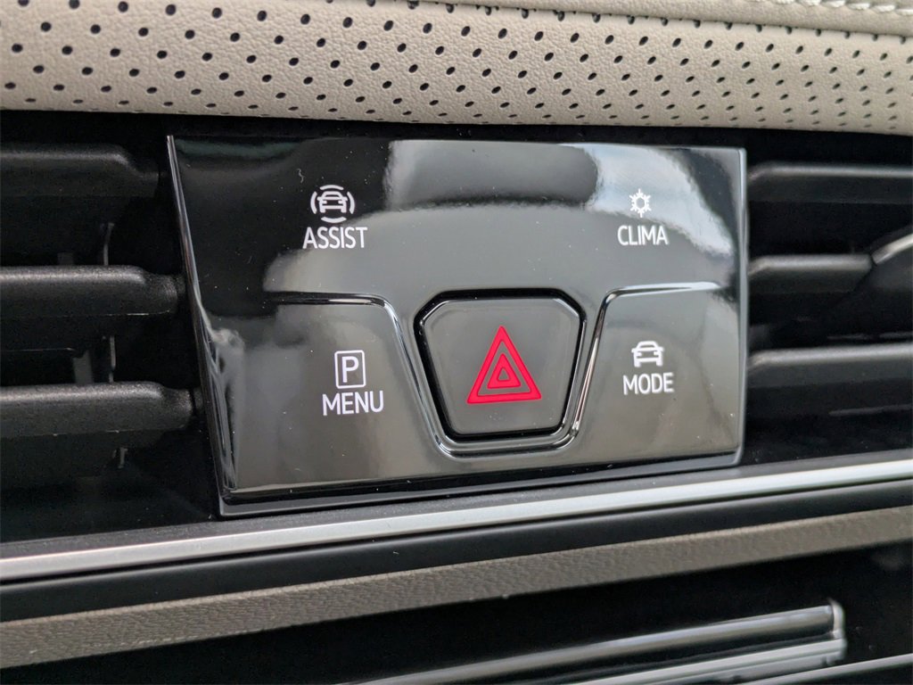 New 2026 Volkswagen Atlas SEL Premium R-Line image 38