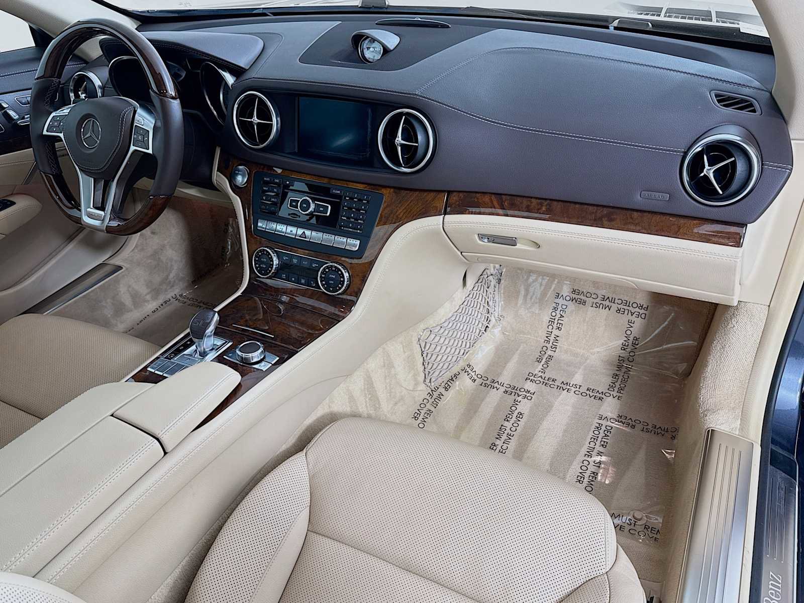 Used 2014 Mercedes-Benz SL 550 image 27