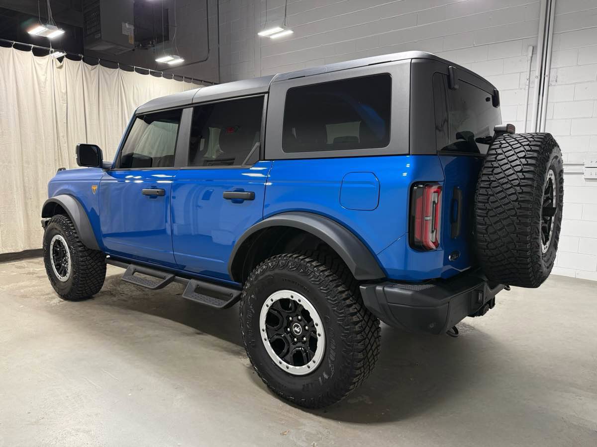 Used 2024 Ford Bronco Badlands image 5