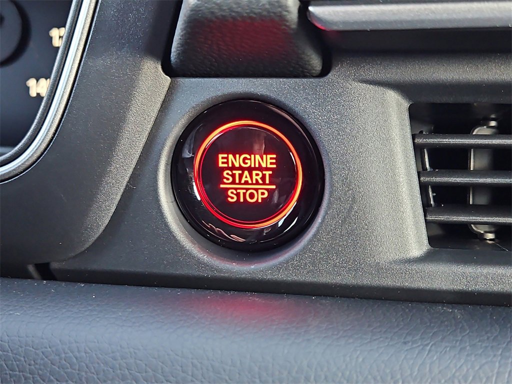 New 2025 Honda Pilot EX-L image 14