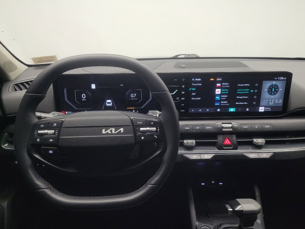 Used 2025 Kia K4 EX image 22
