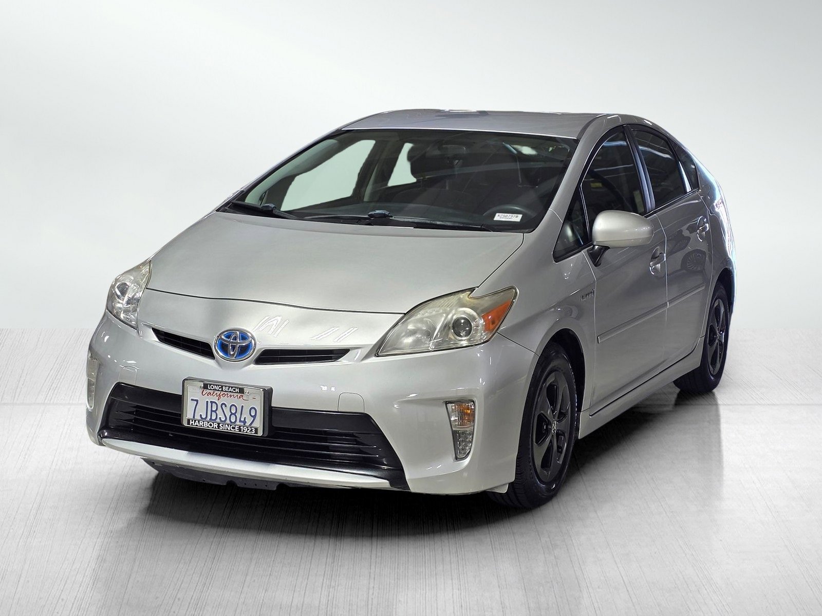 Used 2015 Toyota Prius Two image 3